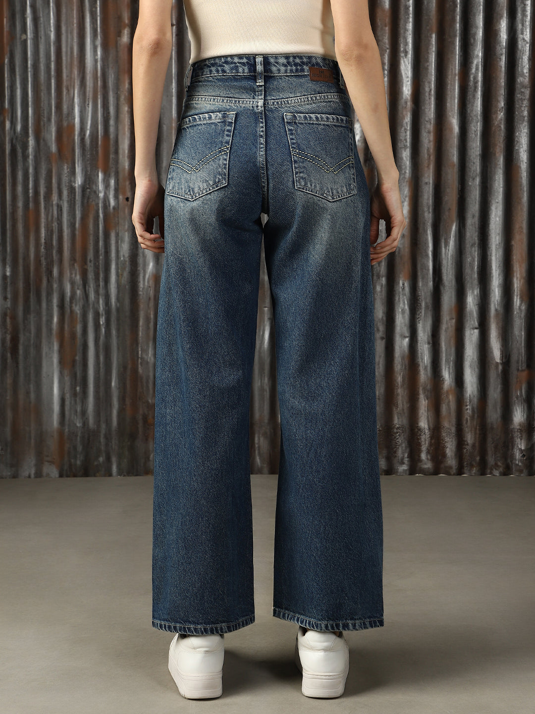 Women Washed Loose Fit High-rise Jeans