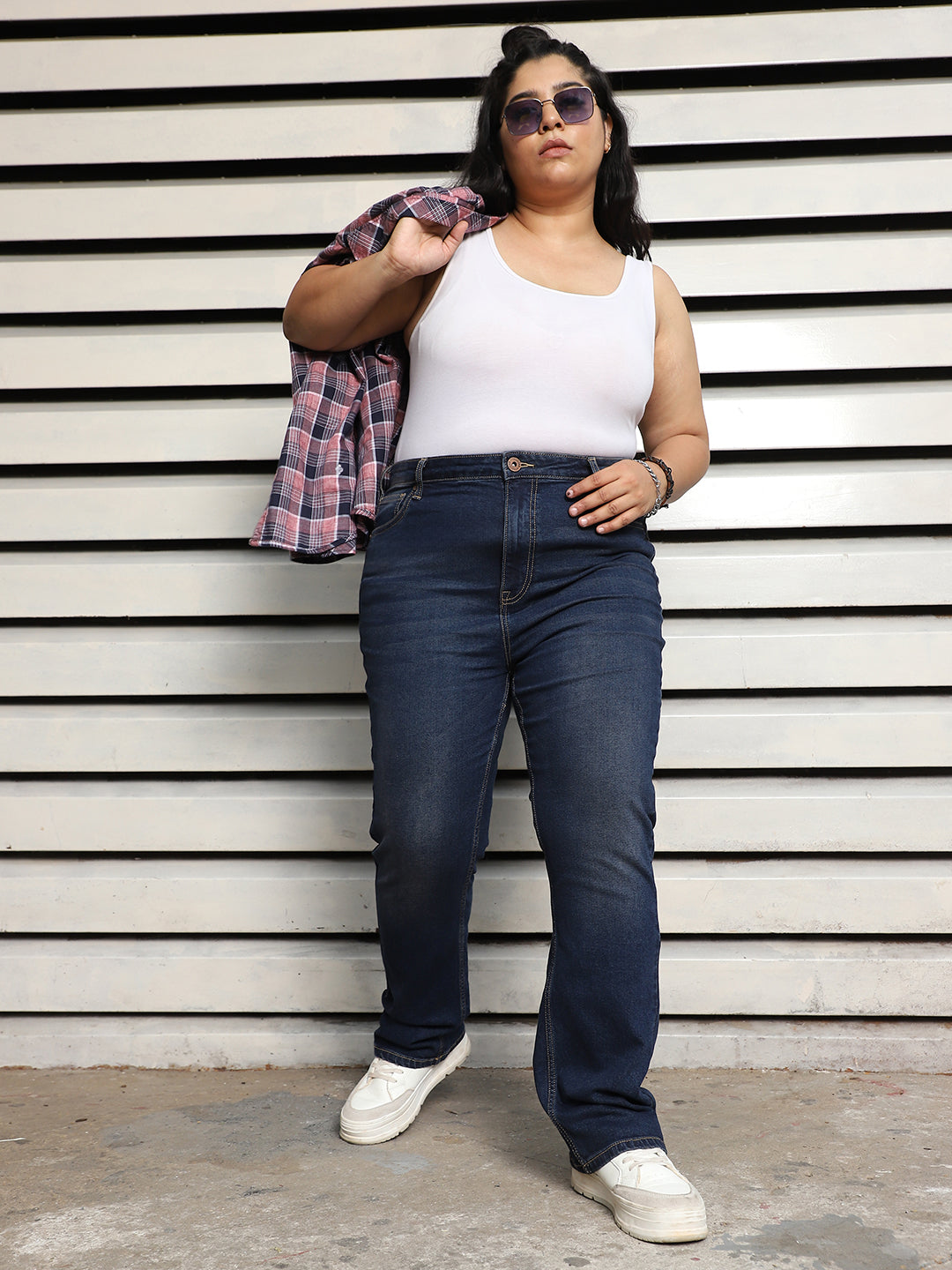 Plus Size Women Stove Pipe High-Rise Jeans