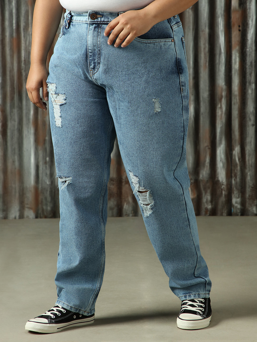 Women Washed Mom Fit High-rise Jeans