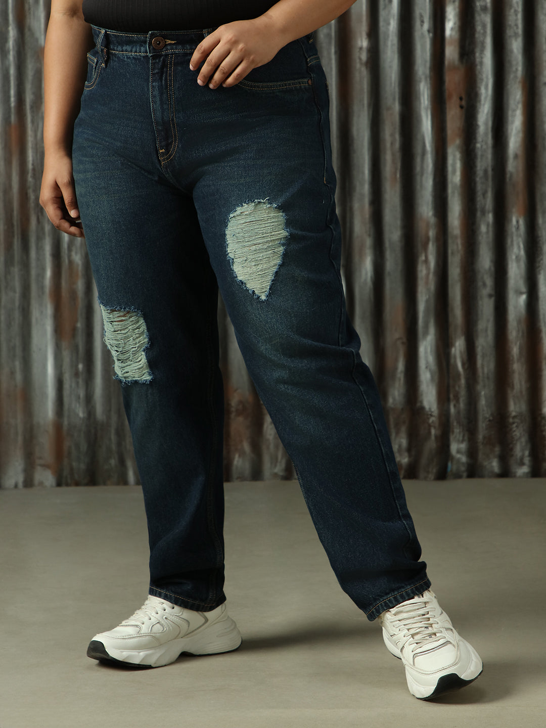 Women Washed Mom Fit High-rise Jeans