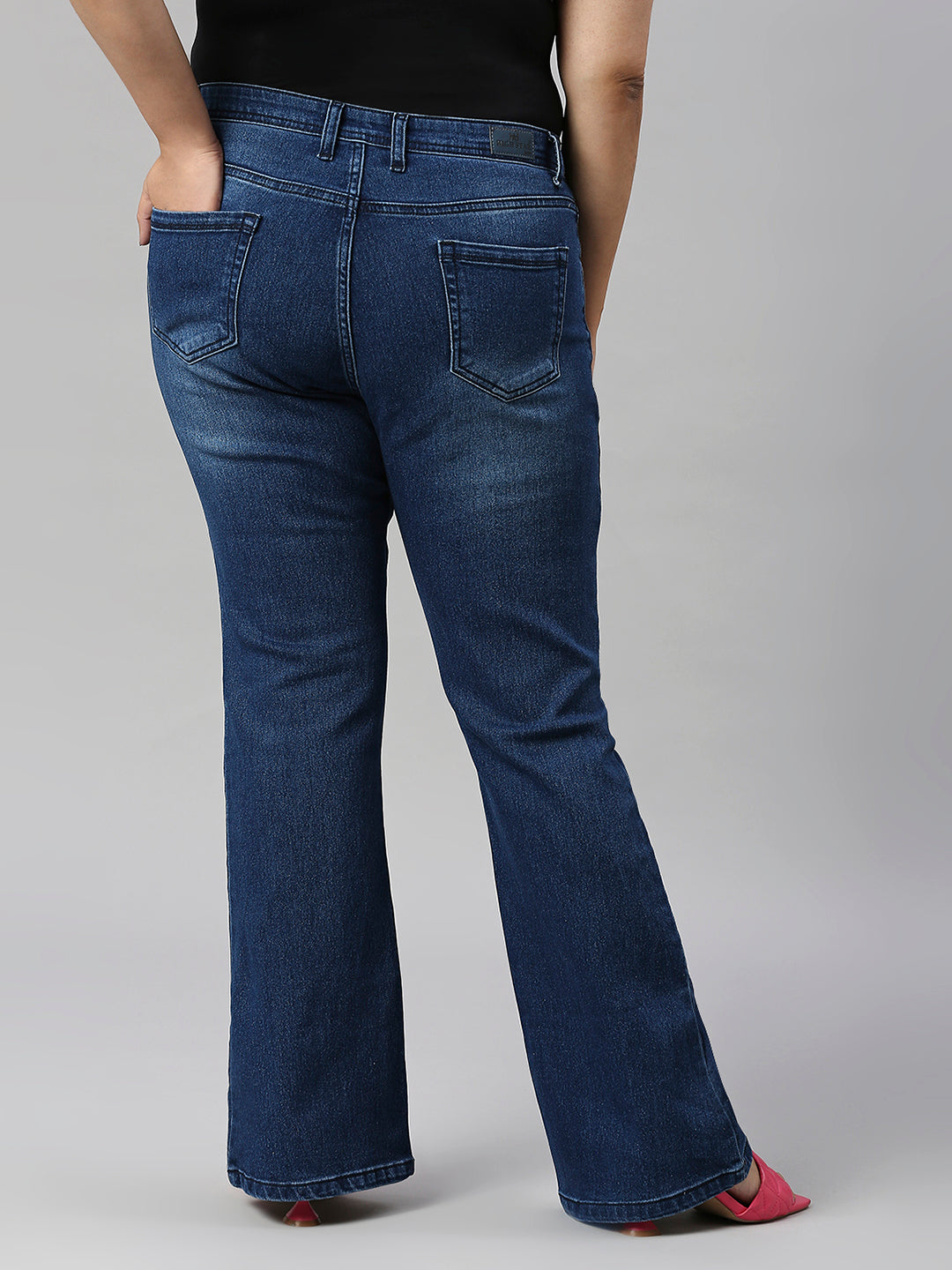 Women Plus Size Bootcut High-Rise Light Fade Stretchable Jeans