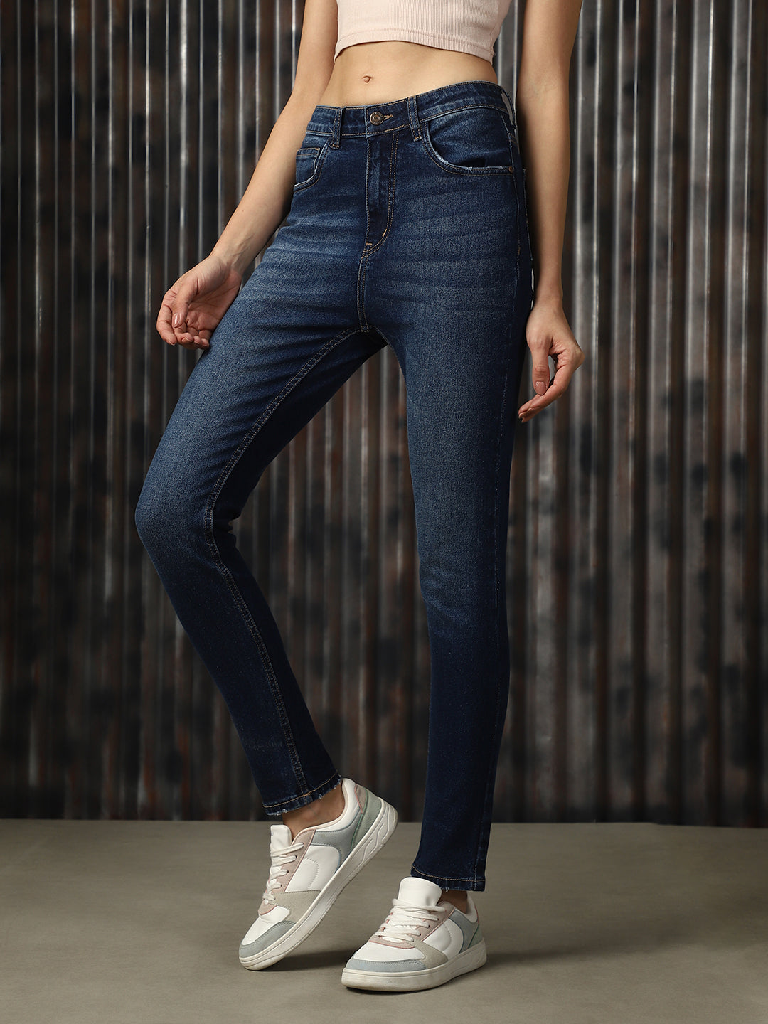 High Star Women Comfort Skinny Fit High-Rise Light Fade Stretchable Jeans