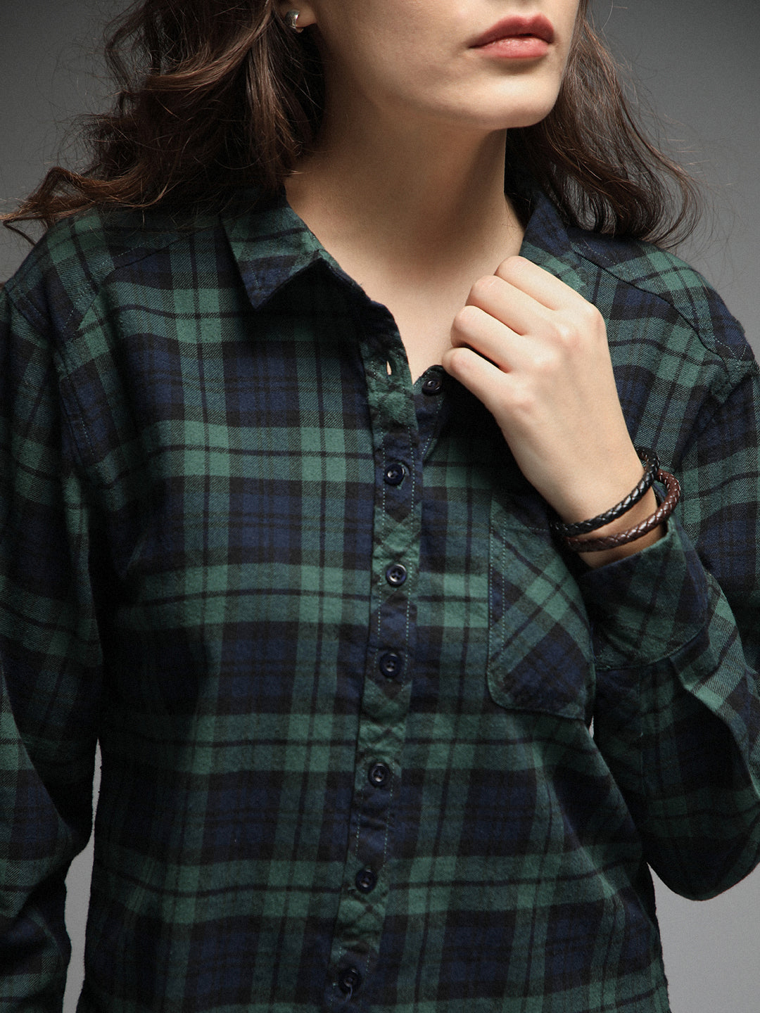 Standard Tartan Checks Spread Collar Long Sleeves Cotton Casual Shirt