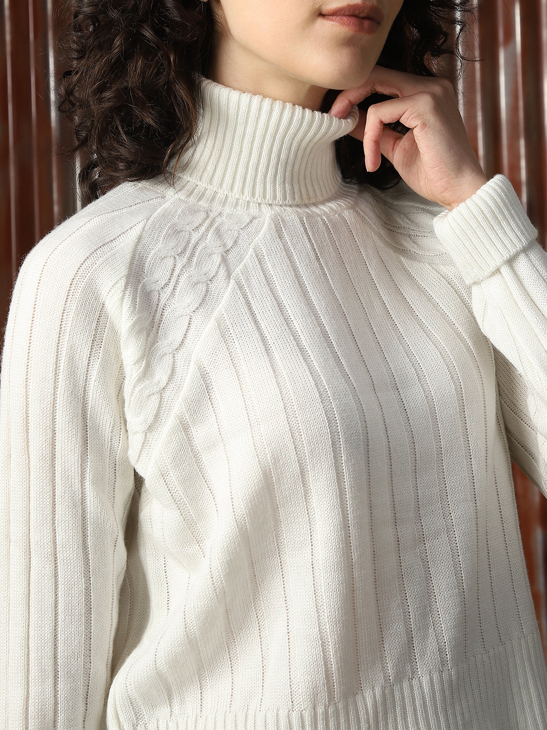 Women Knitted Acrylic Regular Fit High- Rise Turtle neck Long Sleeve Co-Ord