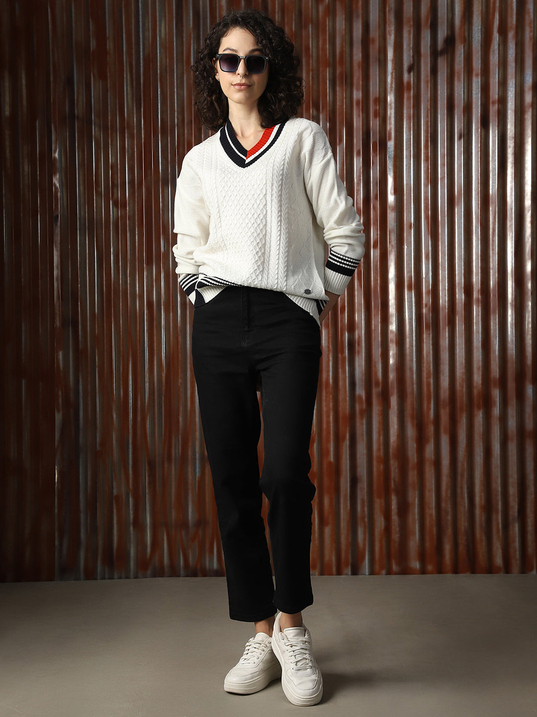 Women Knitted Acrylic Regular Fit  V Neck Long Sleeve Sweaters