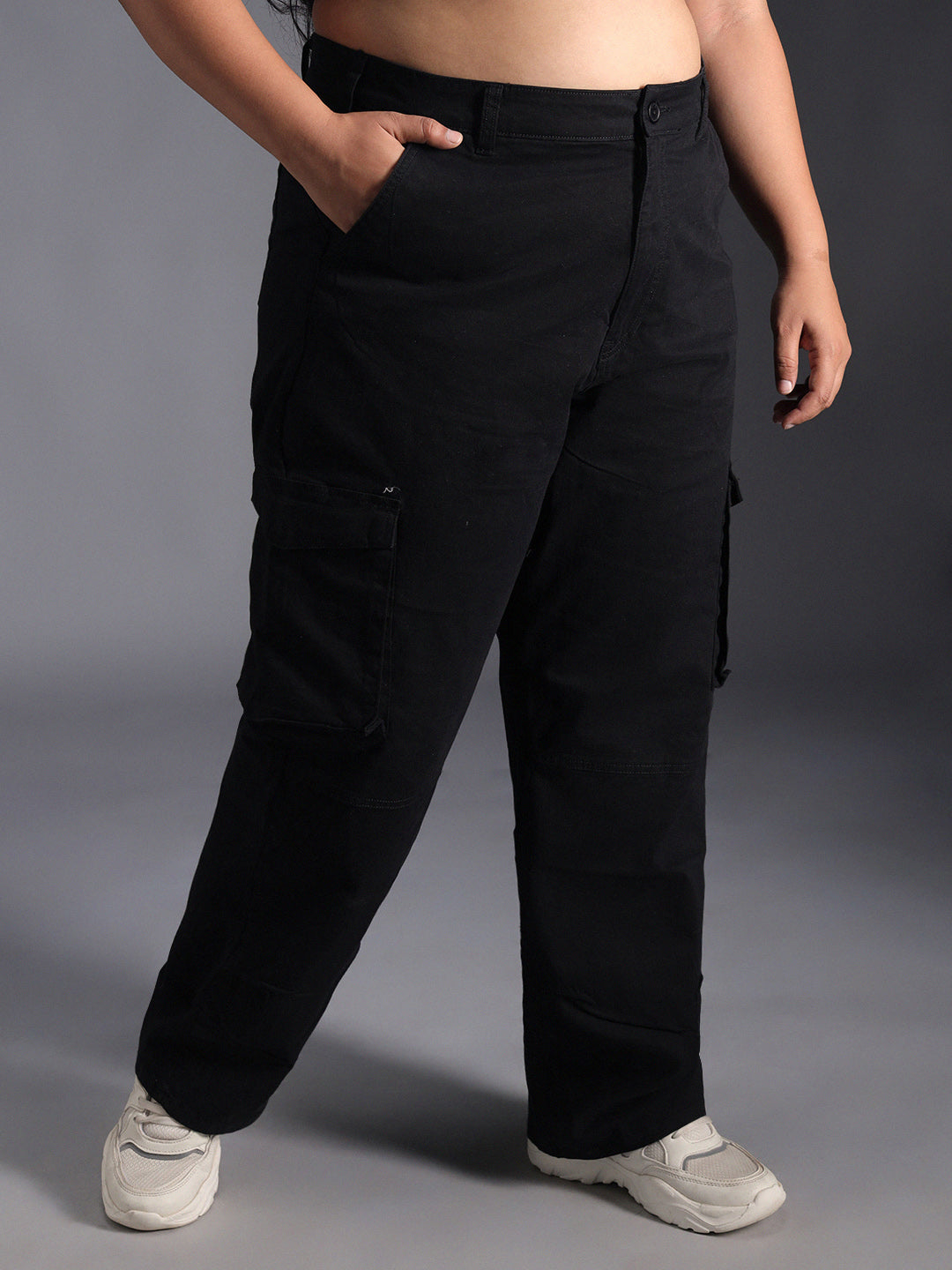 Plus Size Women Relaxed Straight Leg Loose Fit High-Rise Cargos Trousers