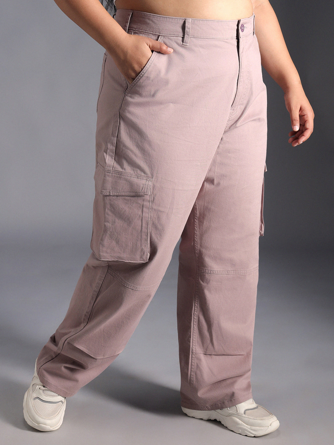 Plus Size Women Relaxed Straight Leg Loose Fit High-Rise Cargos Trousers