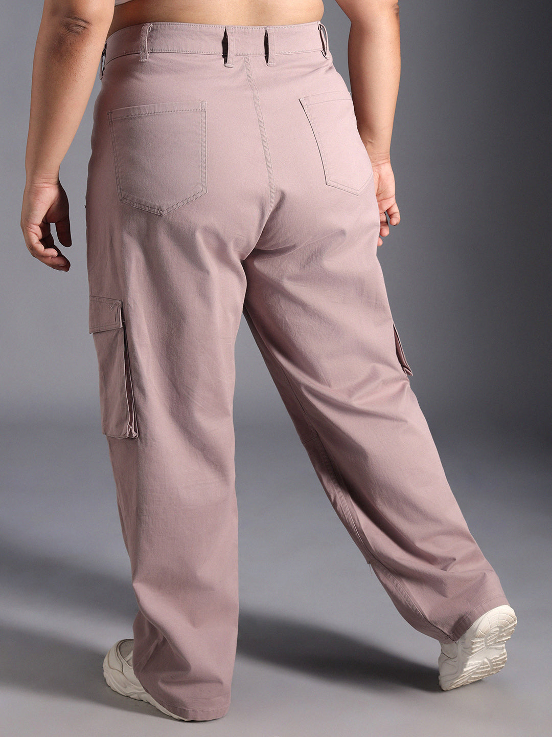 Plus Size Women Relaxed Straight Leg Loose Fit High-Rise Cargos Trousers