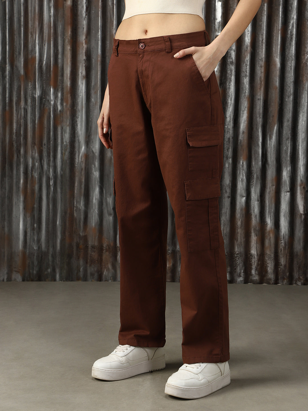 Women Solid Straight Trouser