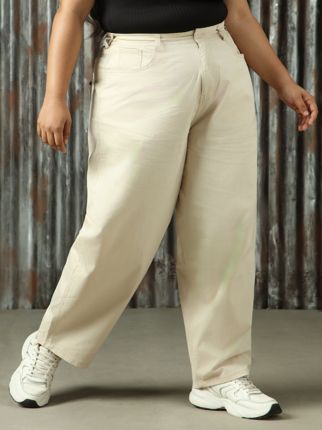 Women Solid Mom Fit Trouser