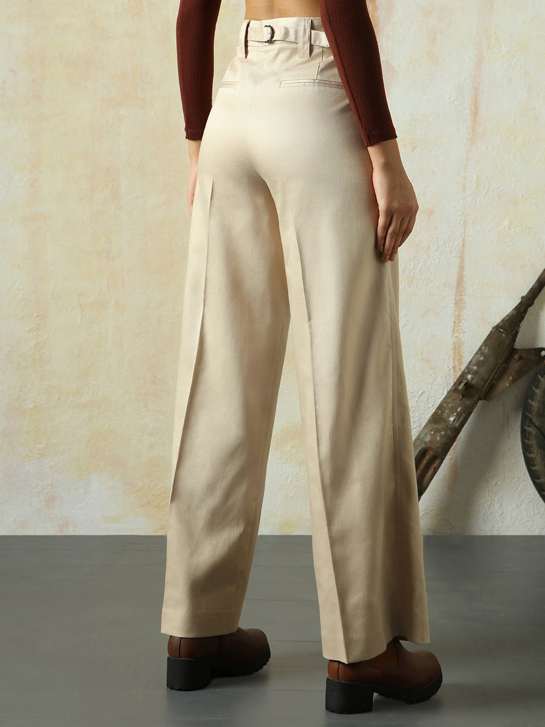 High Star Women Solid Regular length Wide leg Trousers