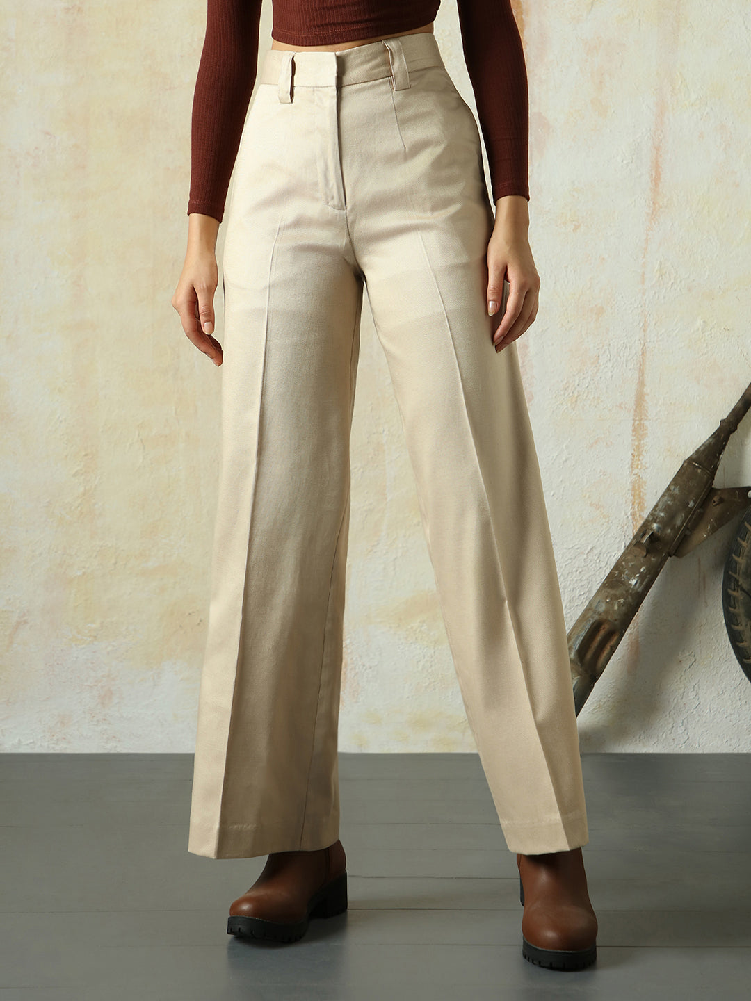 High Star Women Solid Regular length Wide leg    Trousers