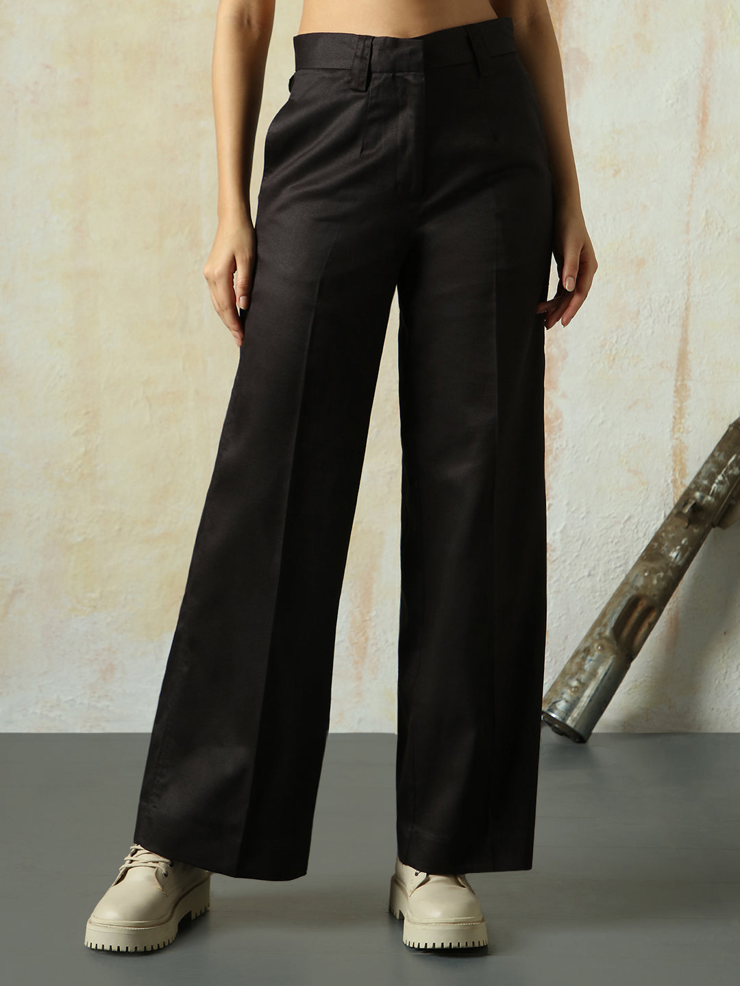 High Star Women Solid Regular length Wide leg    Trousers