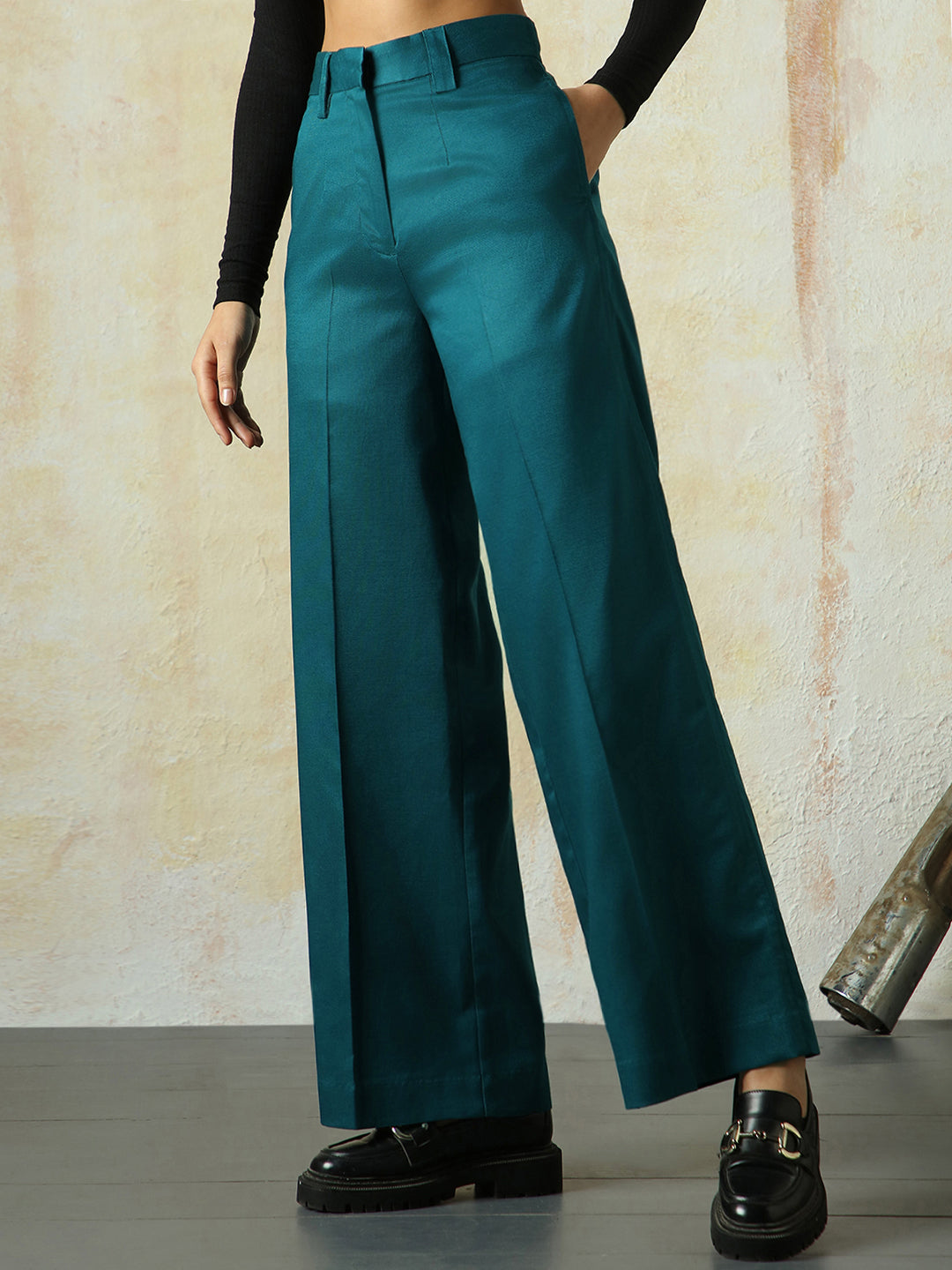 High Star Women Solid Regular length Wide leg    Trousers