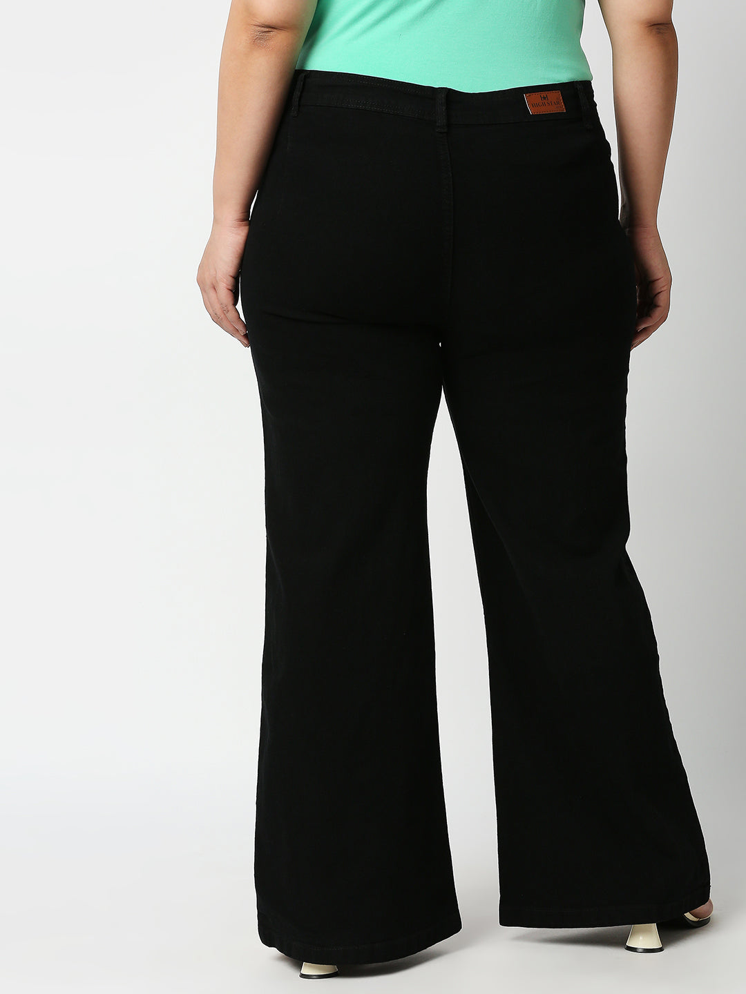 Women Plus Size Black Wide Leg High-Rise Stretchable Jeans